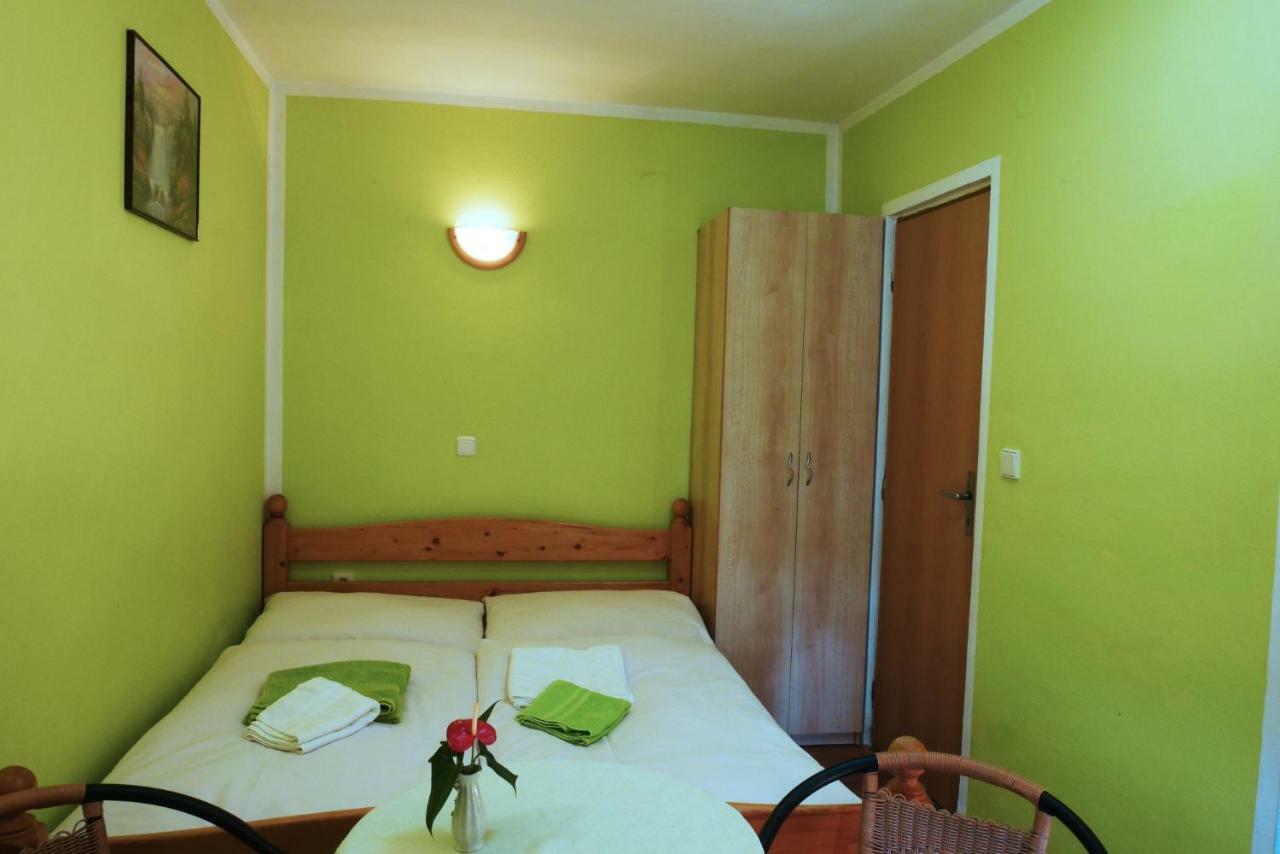 Apartman Pri Zamocku Bešeňová 외부 사진
